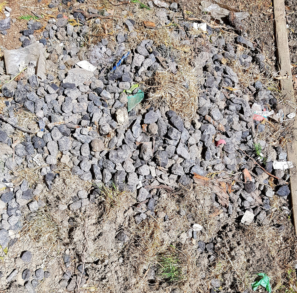 Coal in the garden... — BBC Gardeners' World Magazine