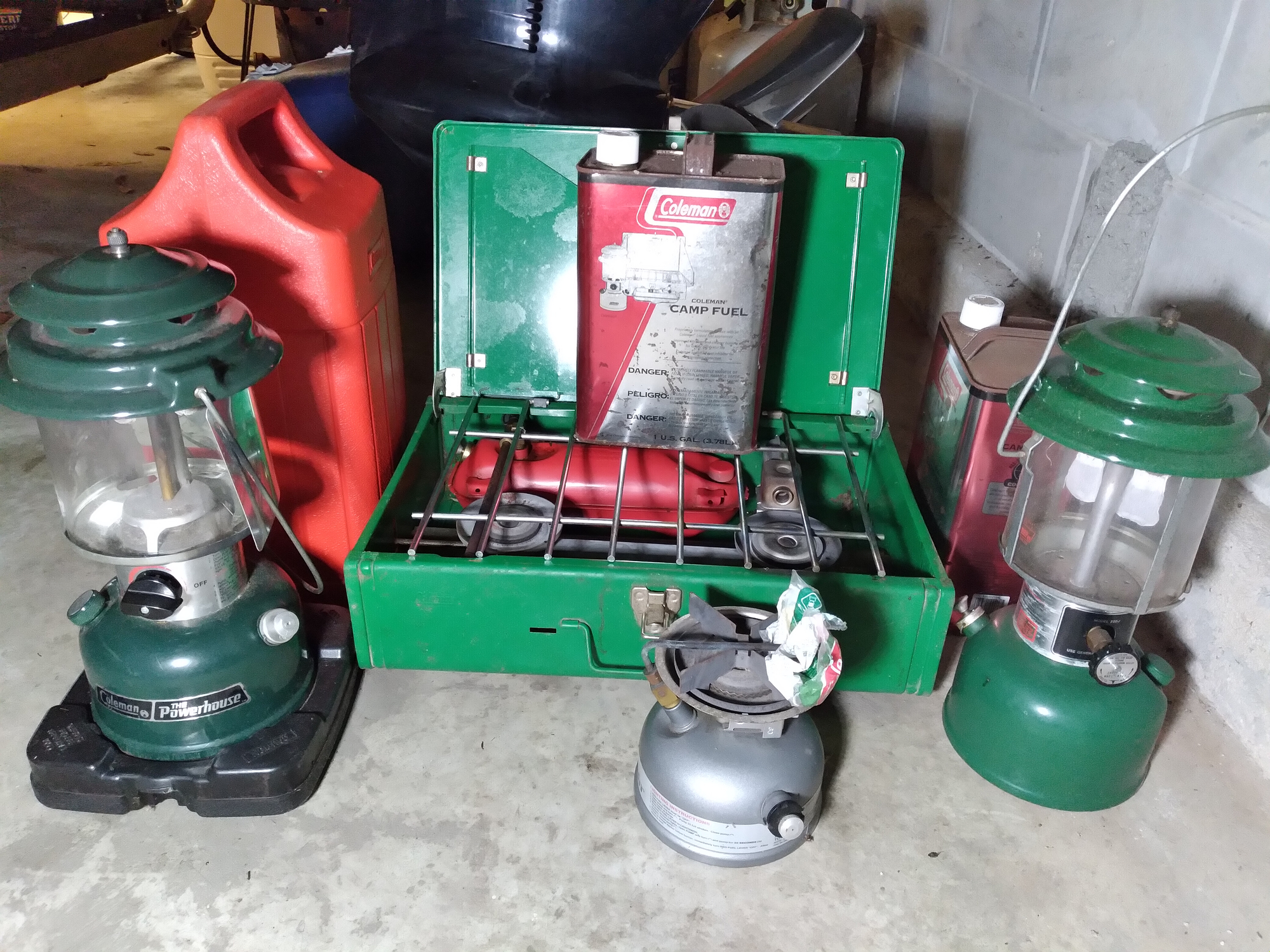 Coleman Lanterns, Stoves, Fuel, Mantles & Case