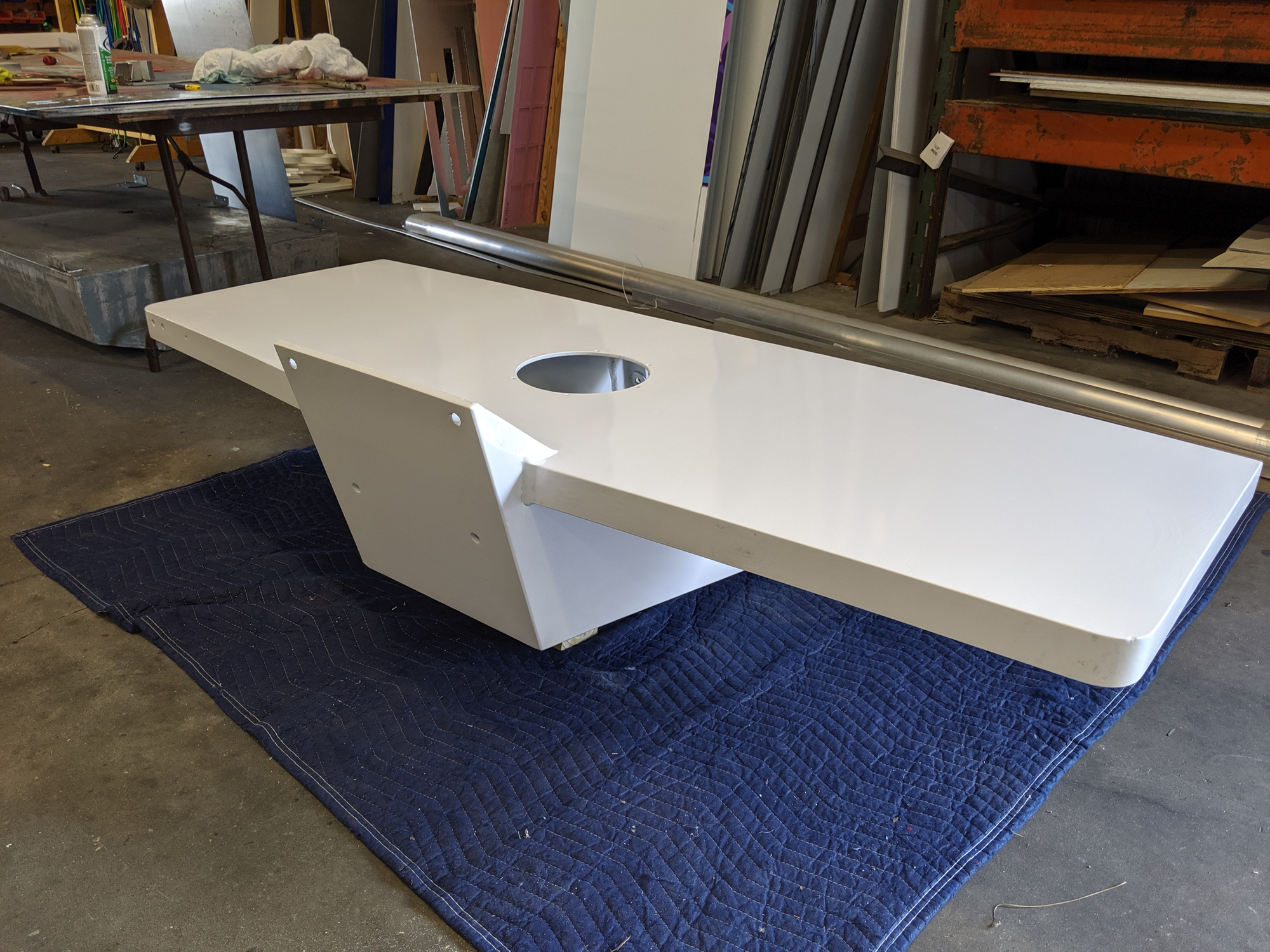 Aluminum outboard bracket with swim platform — Florida Sportsman