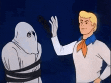 scooby-doo-fred-jones.gif