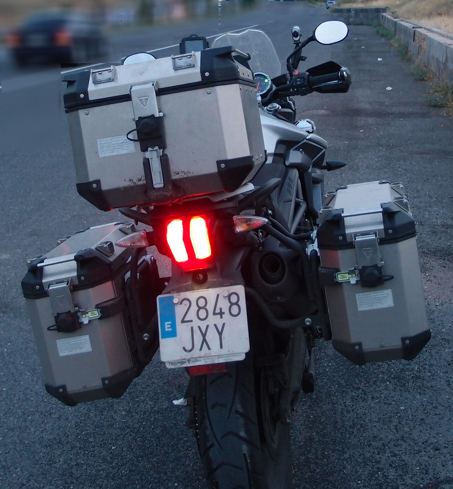 pd68ijwf8ja7.jpg