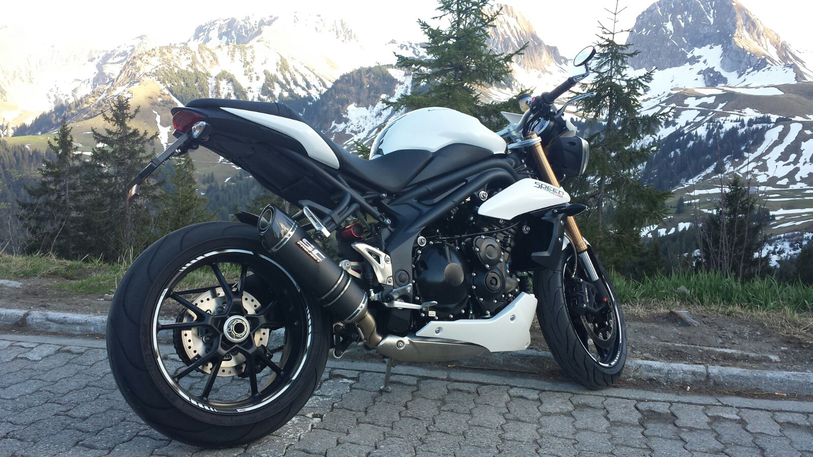 928inv7tw21l.jpg