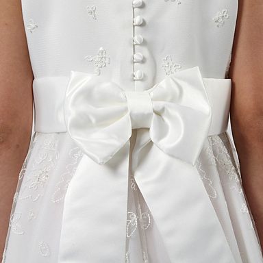 Best Flower Girl Dresses 2012