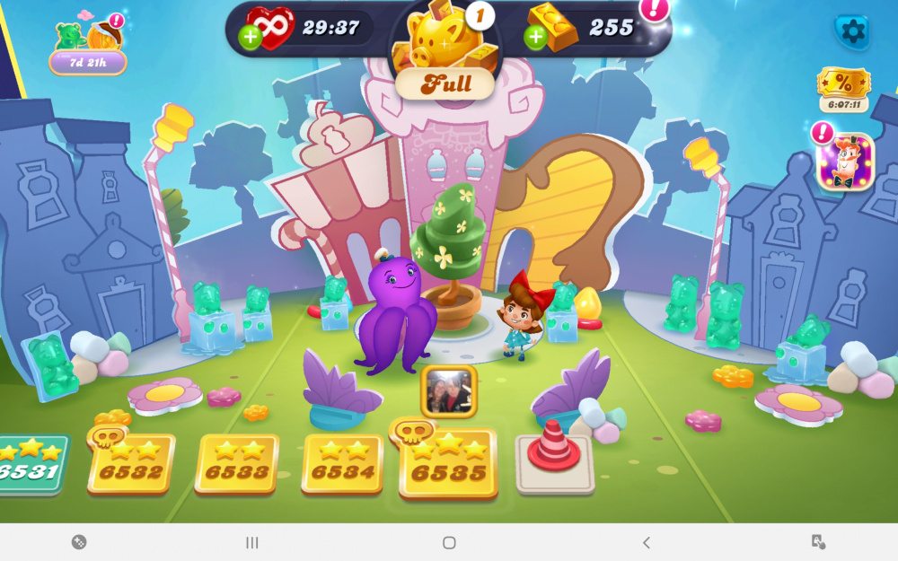 Screenshot_20210323-094351_Candy Crush Soda.jpg