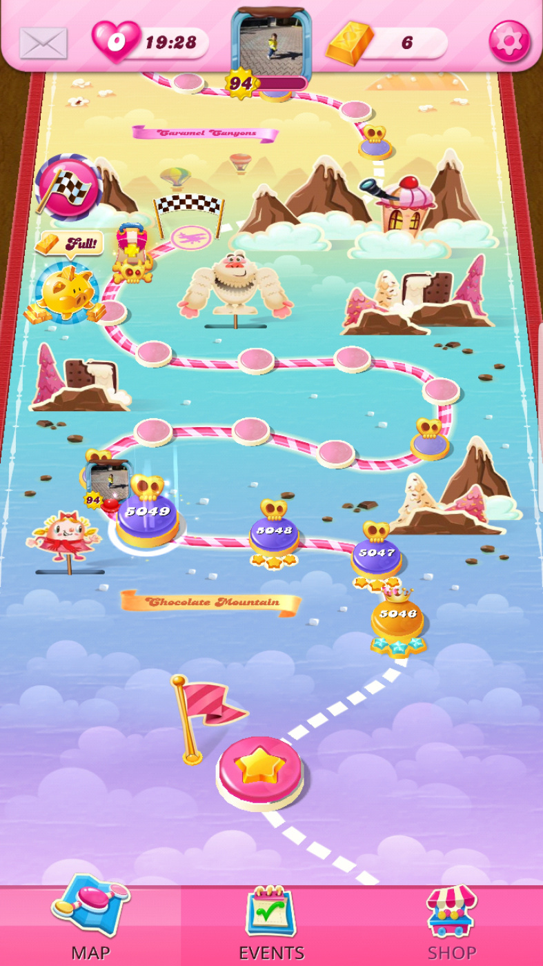 Screenshot_٢٠٢١٠٣٢٤-١٧٤٣٢١_Candy Crush Saga.jpg