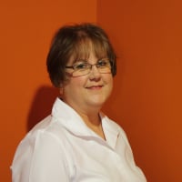Photo of Holly Nelson