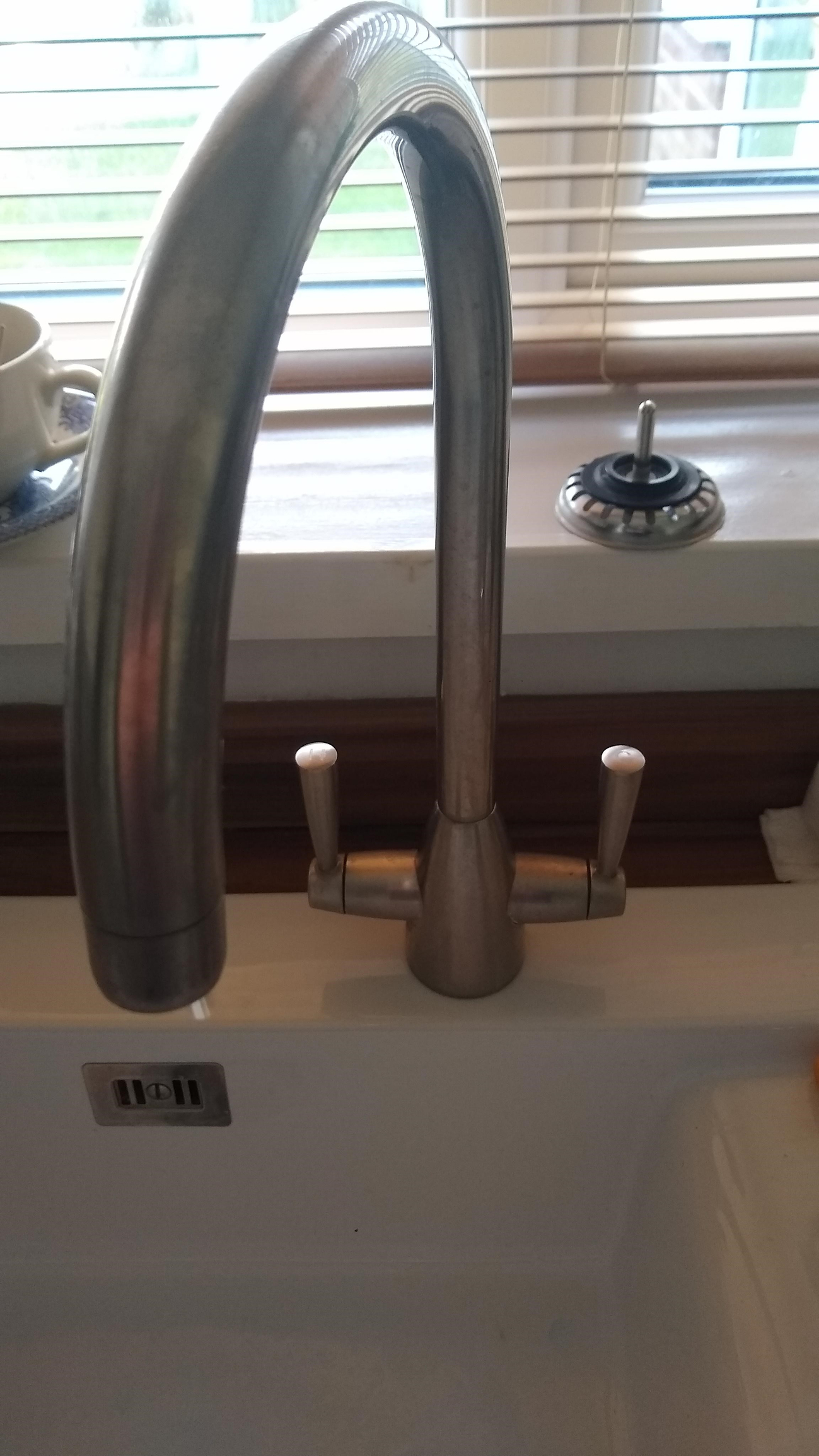 Is This Dripping Mixer Tap Repairable ? — MoneySavingExpert Forum