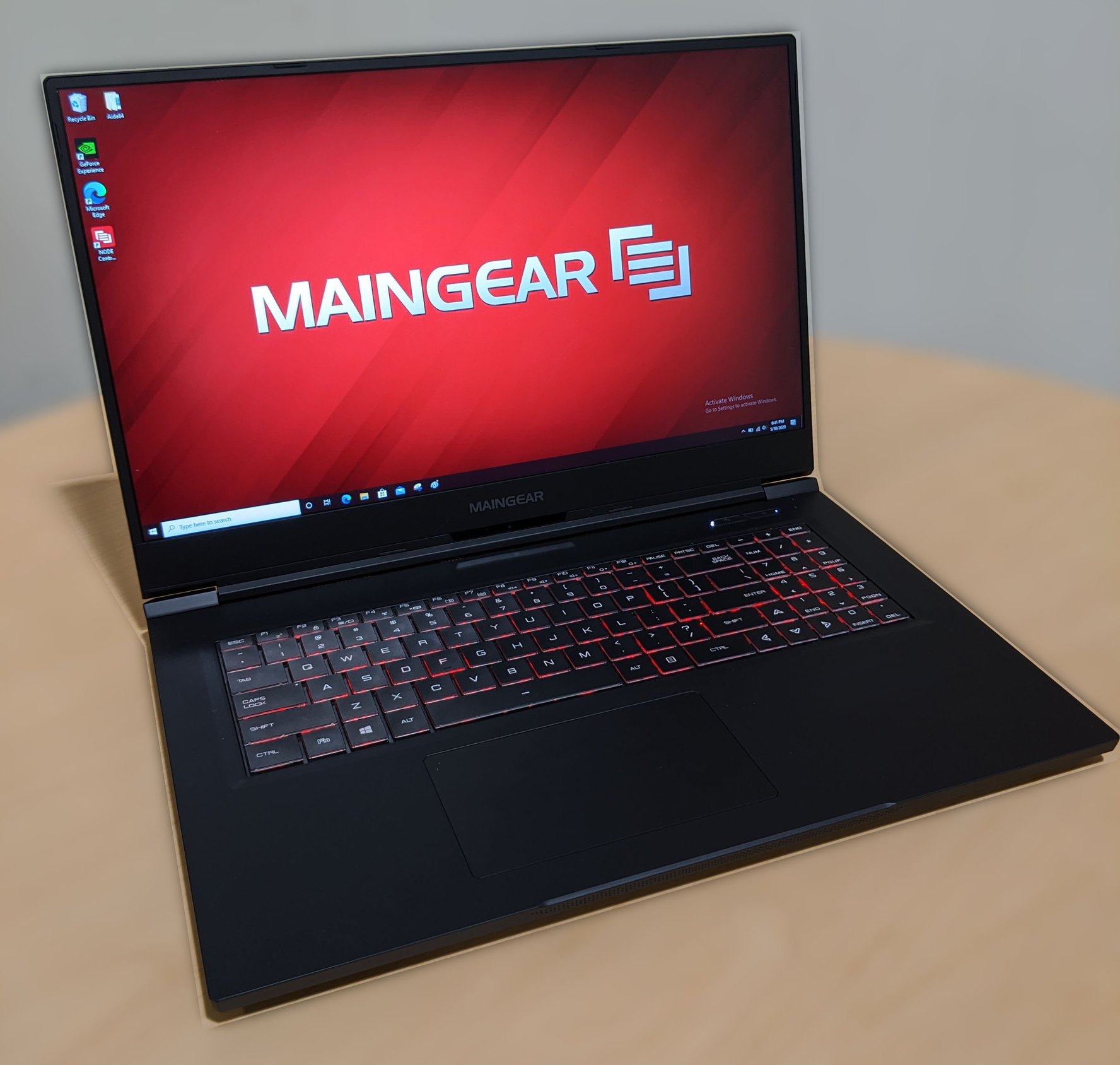 Maingear Laptop