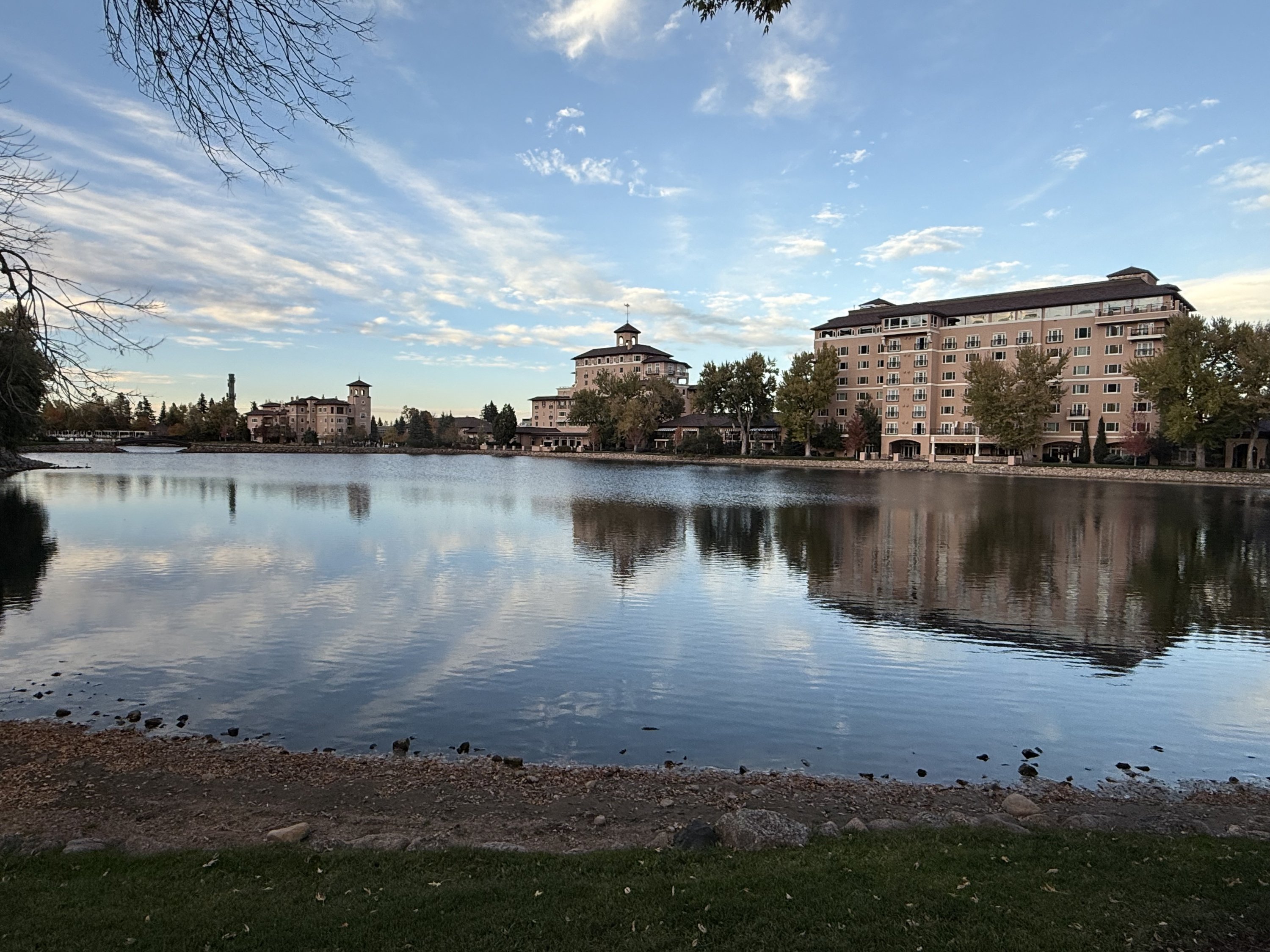 broadmoor lake from the west to east.jpg