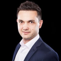 Yilmaz Ozturk-Oracle