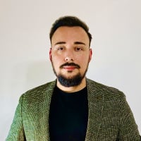 Razvan Neacsu-Oracle