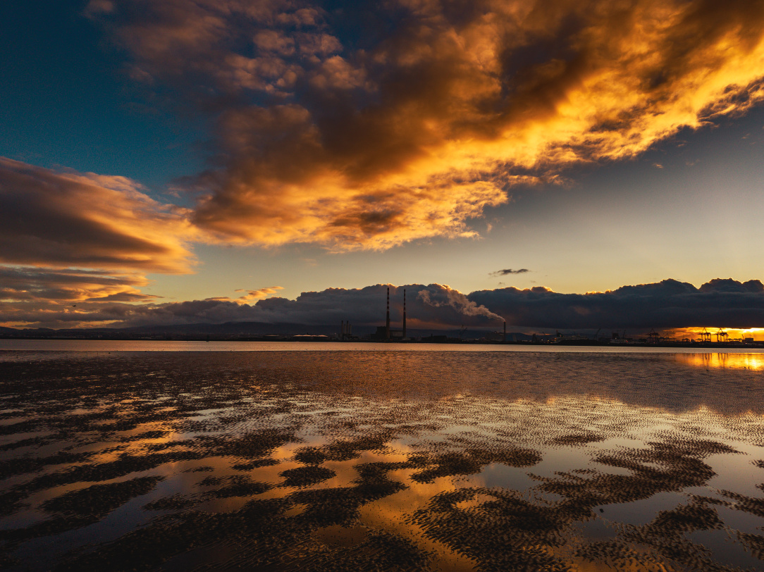 2025-10-20 Clontarf sunset reflections.jpg