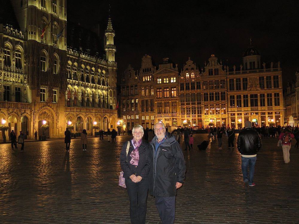 brussels grand place.jpg