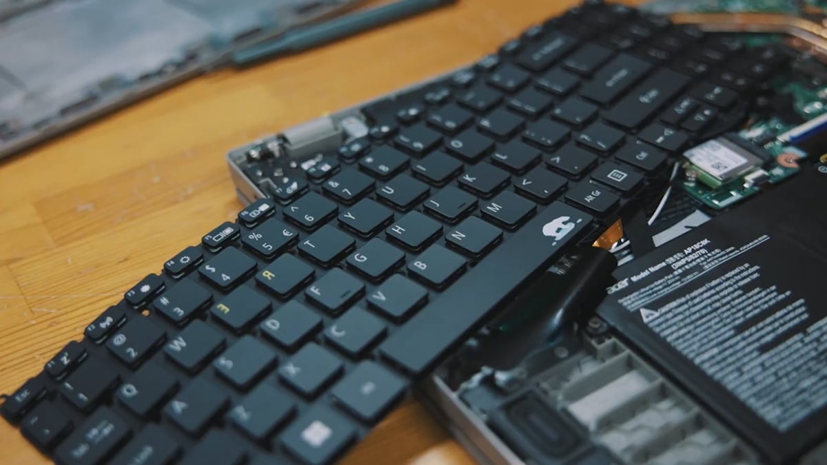 Metals In Computers List of Rare Metals in PCs and Why Recycling Matters - Acer Corner