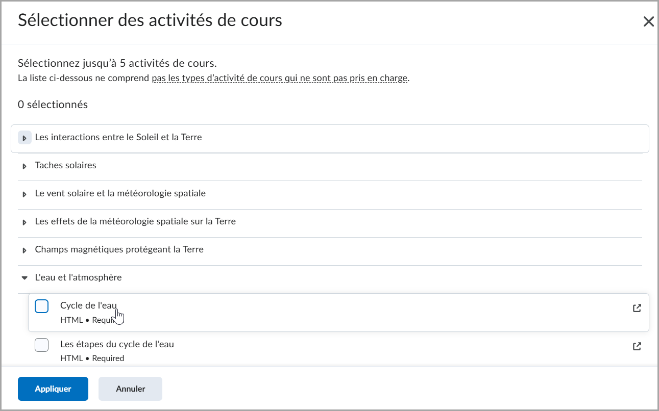 Boîte de dialogue Sélectionner les activités de cours qui énumère les sujets HTML liés aux affaires avec des cases à cocher et un bouton Appliquer.