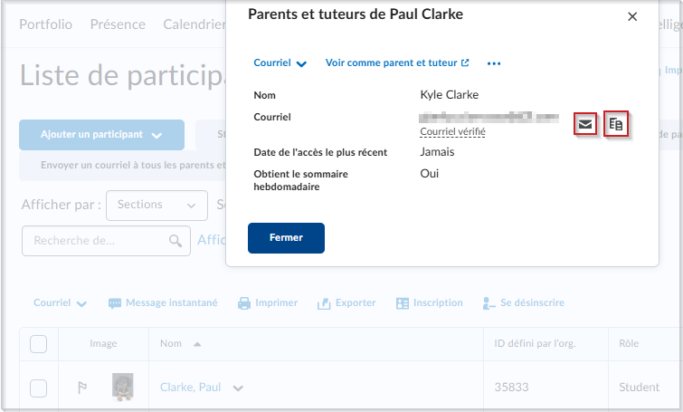 Le volet Parents et tuteurs de « étudiant », qui affiche les options permettant d’envoyer un courriel ou de copier l’adresse courriel d’un parent.