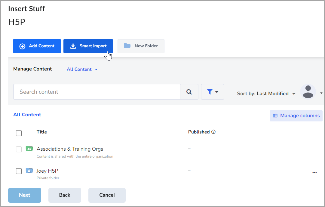 La fonction Smart Import sélectionnée dans Insert Stuff (inclure quelque chose).