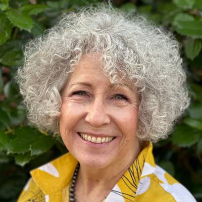 Photo of Denise DuLion