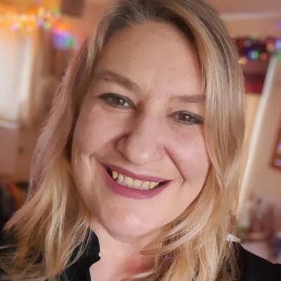 Photo of Laura