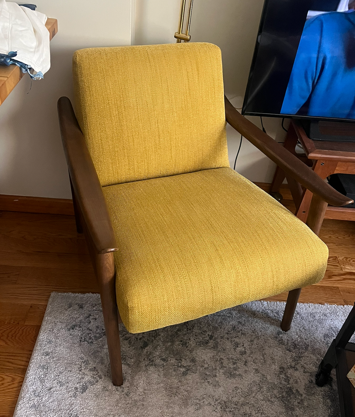 chair.png