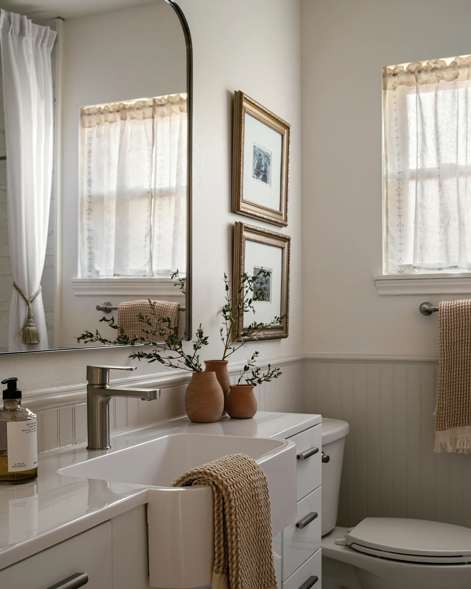 lauren-s-bathroom-after-1.png