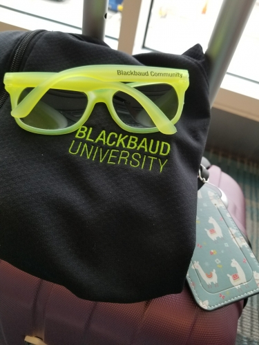 0c1af6dd985d5a024f86eadc1608812c-huge-su