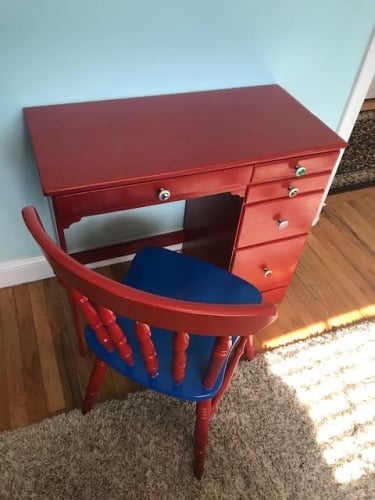 Desk1 17740b8c1c652d05e992622772f14999-huge-im