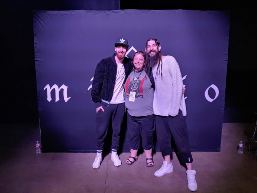 09a0d4e3f0658a8feee1642b283e884d-huge-mi