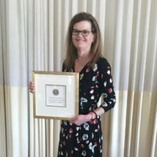 4e11e31e0ec20d3c16f8075997f66d17-huge-bu