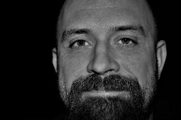 Dan Beacon 2
