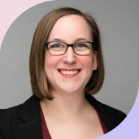 Photo of Beth Saunders
