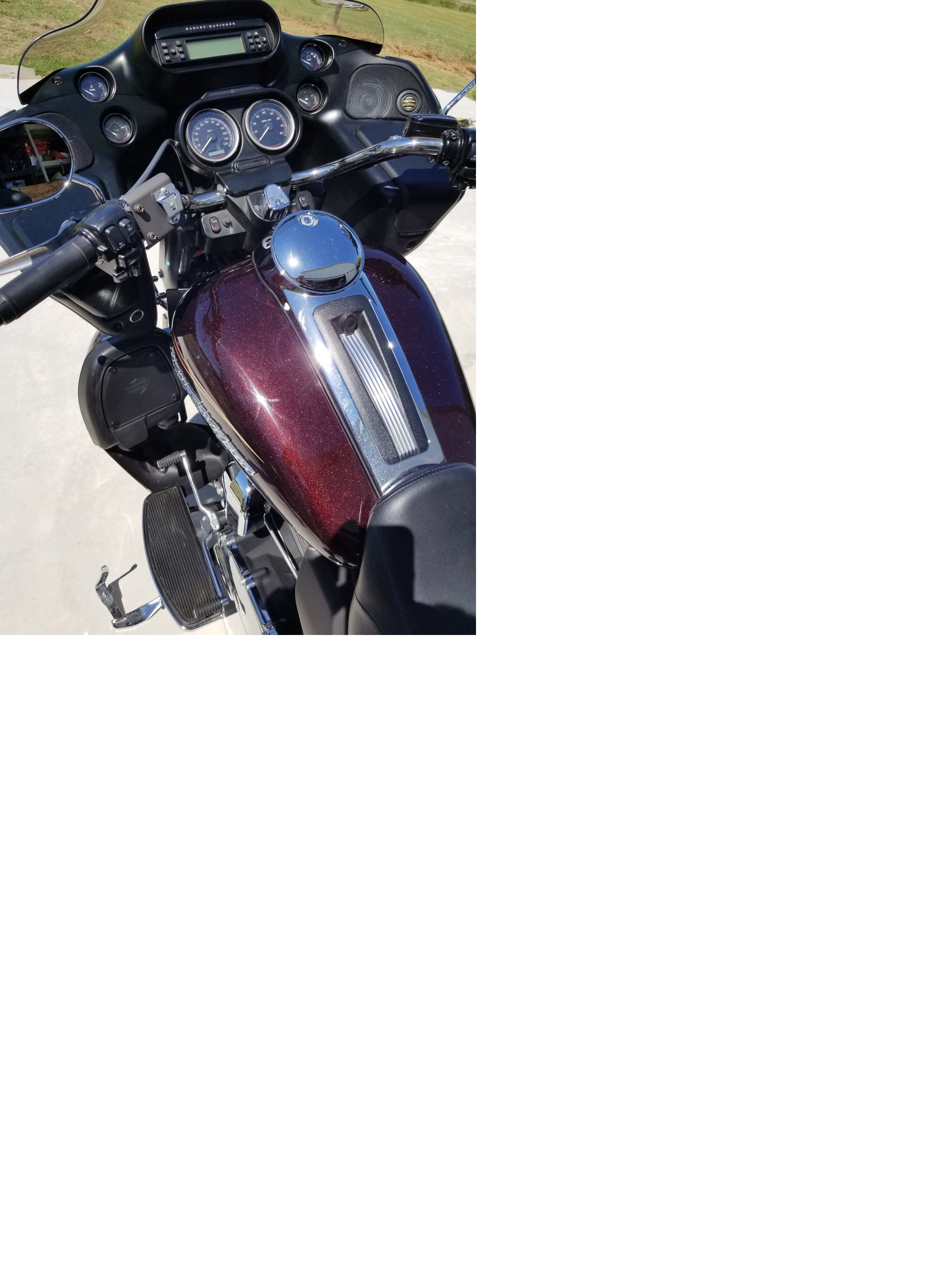 RoadGlide2_sm.jpg