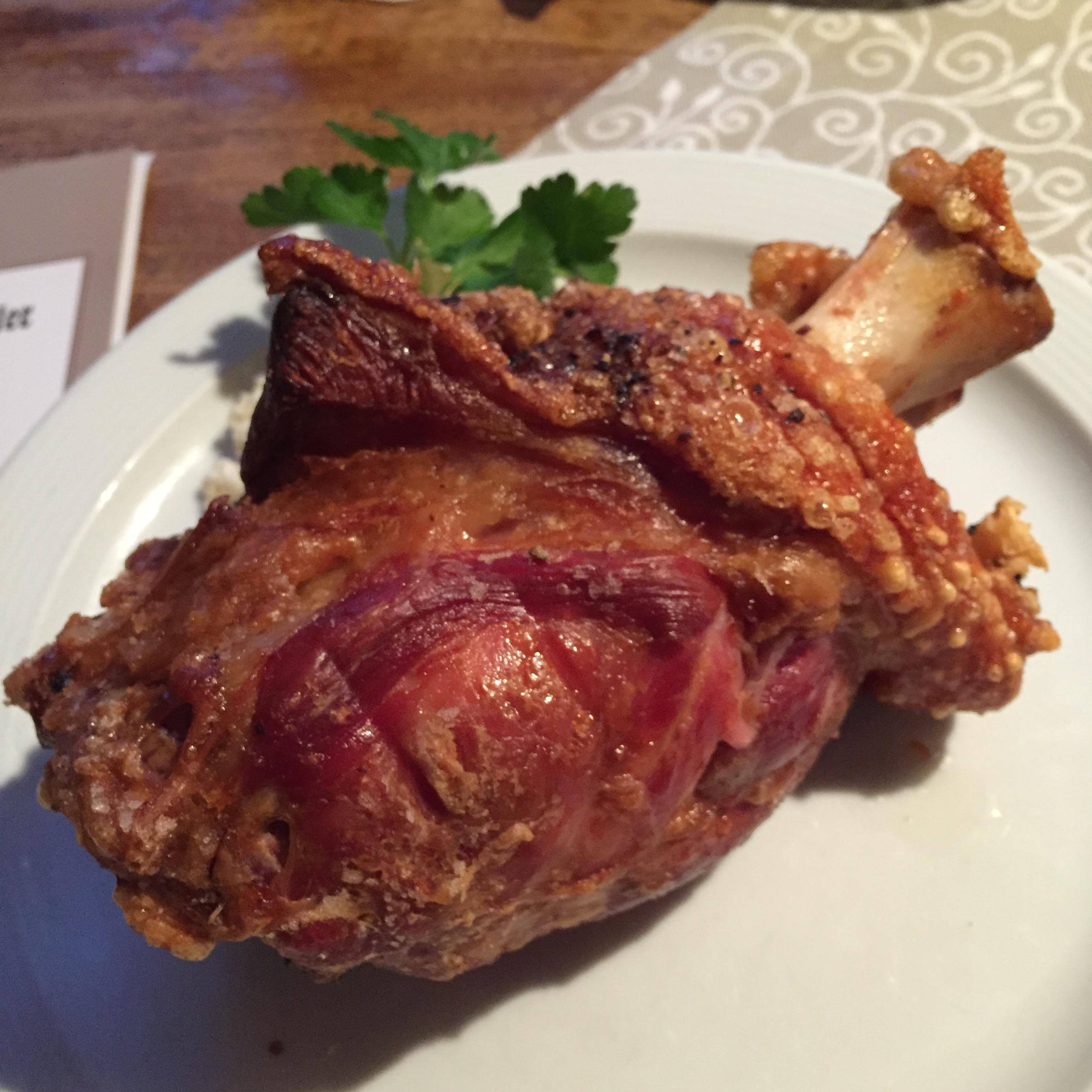 schweinshaxe.JPG