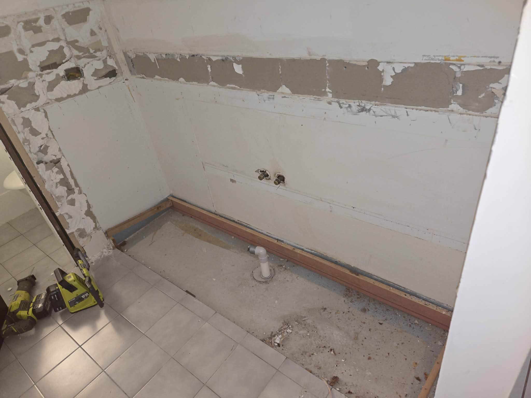 Powder room make over - Bunnings Workshop community