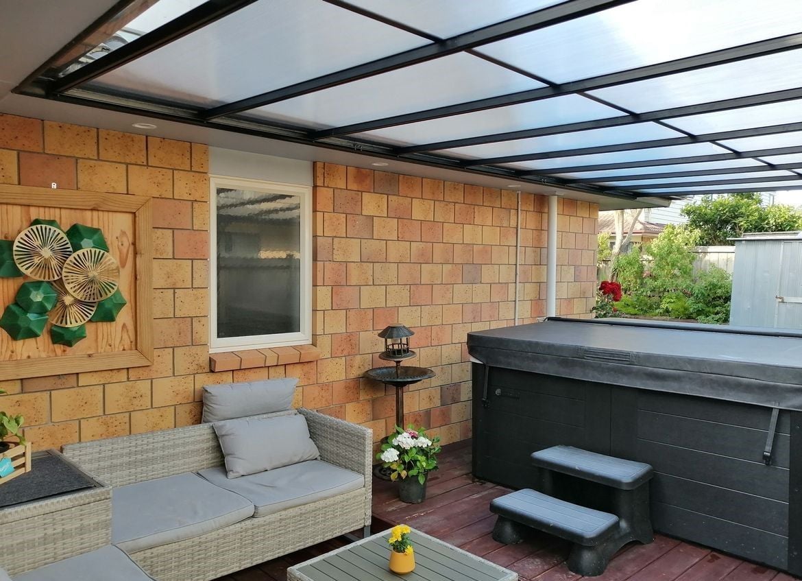 Covered deck.jpg Covered deck.jpg