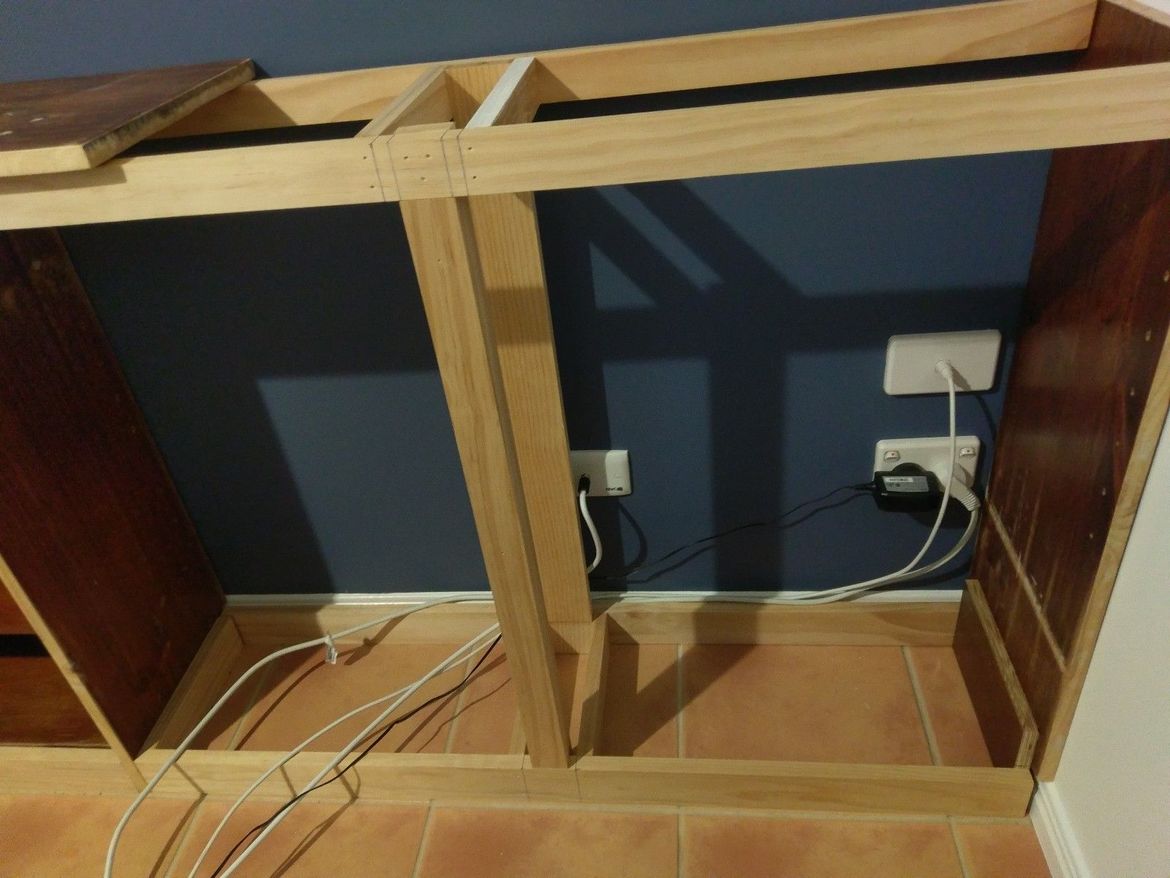 Built-in02.jpg Built-in02.jpg