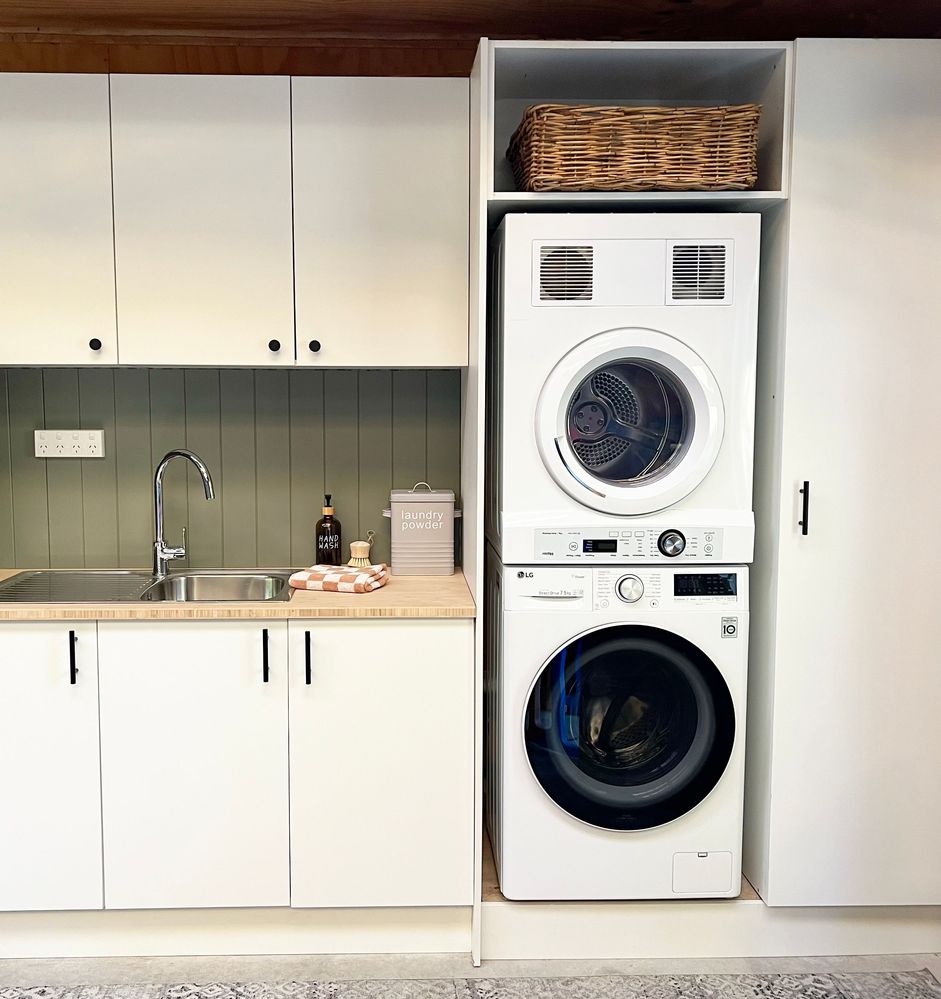 Laundry 4.jpg Laundry 4.jpg