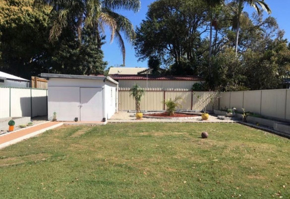 oldyardcrop.jpeg oldyardcrop.jpeg