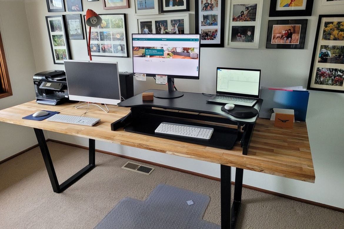 simple-desk.jpg simple-desk.jpg