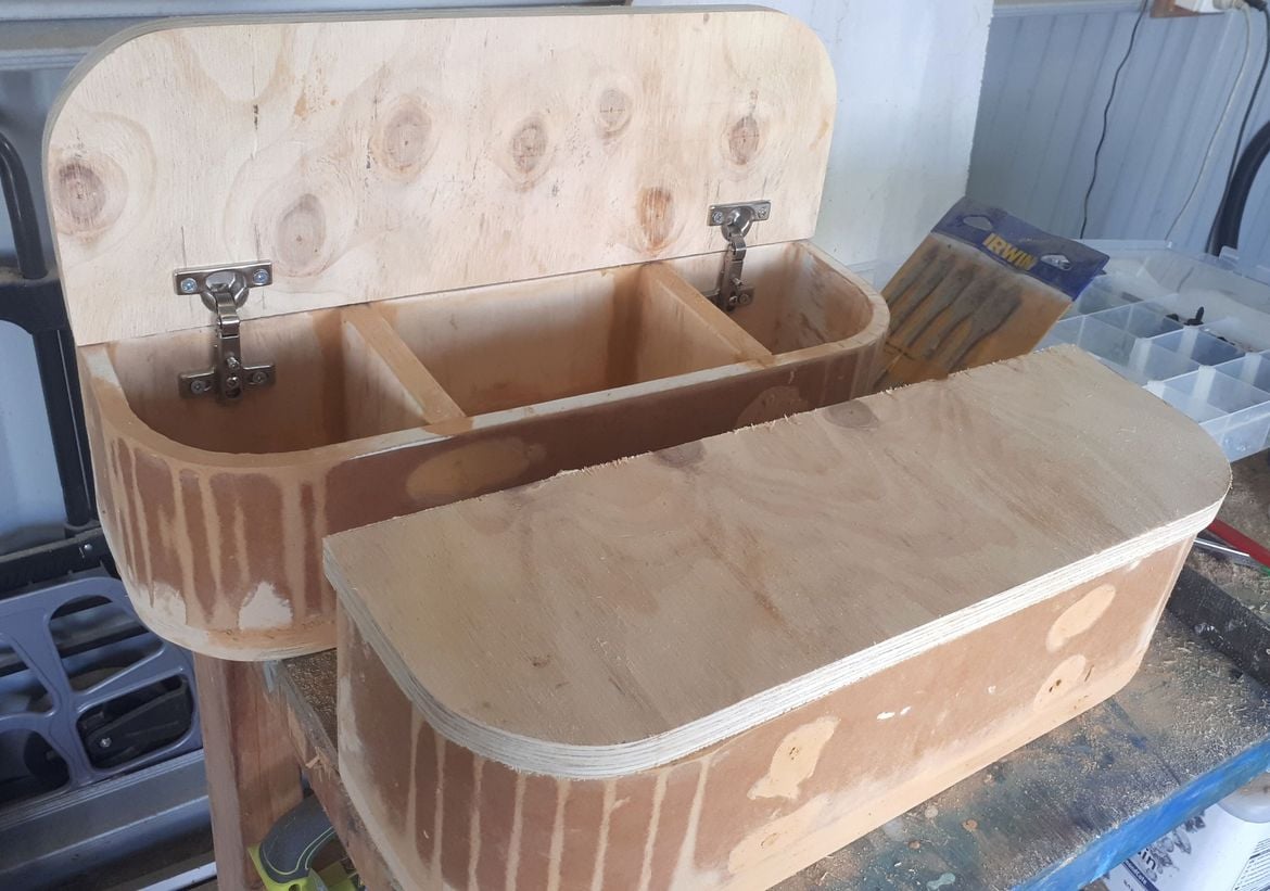 Switch cabinet 3.jpg Switch cabinet 3.jpg