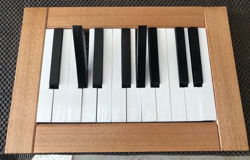 piano_hero.JPG piano_hero.JPG