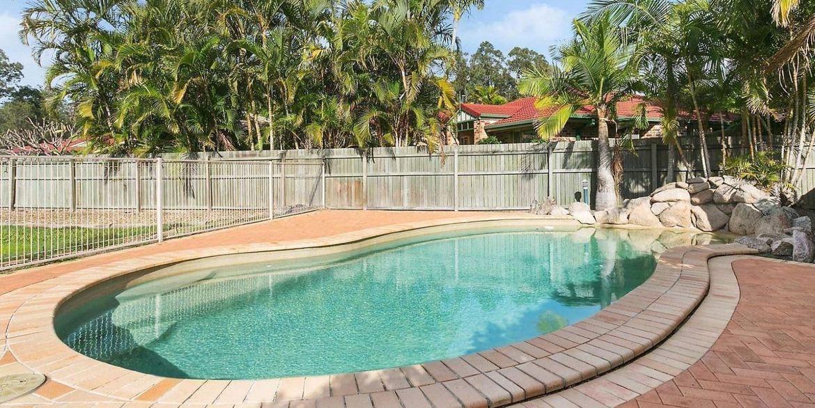 barbecue-area-before.JPG barbecue-area-before.JPG