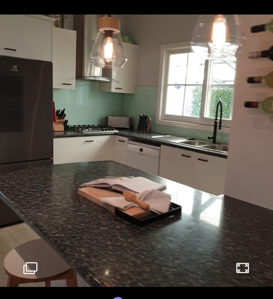 kitchen2.jpg kitchen2.jpg