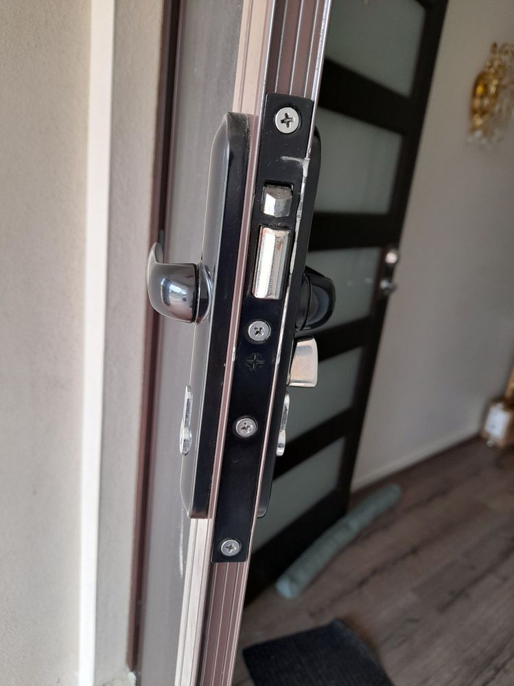 door lock side view jpg.jpg door lock side view jpg.jpg