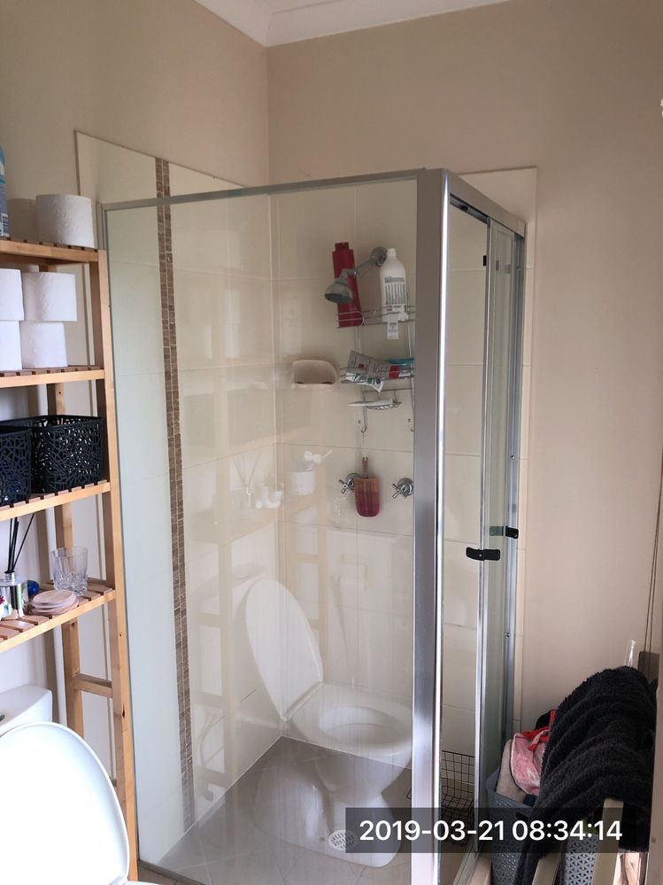 Bathroom 1 photo.jpeg Bathroom 1 photo.jpeg