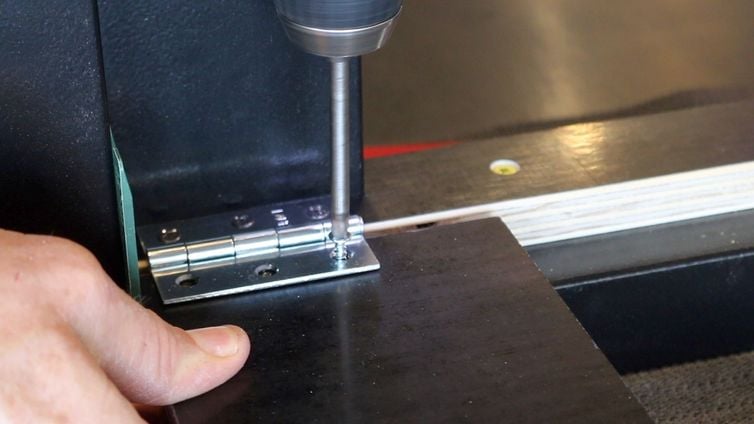 Folding Workbench 14.jpg Folding Workbench 14.jpg