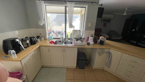 IMG_E1064.JPG IMG_E1064.JPG