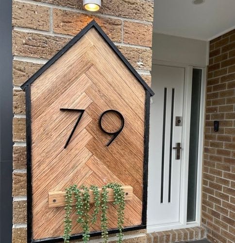 House number sign (2).jpg House number sign (2).jpg