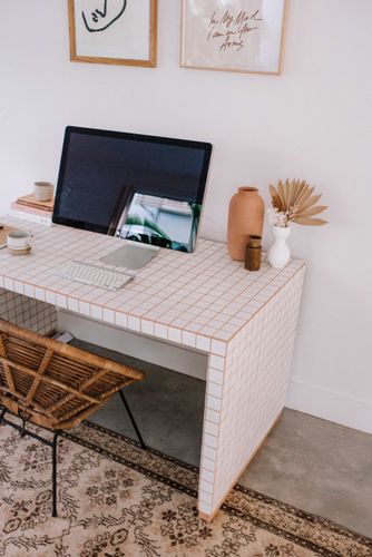 Tiled Desk.jpg Tiled Desk.jpg