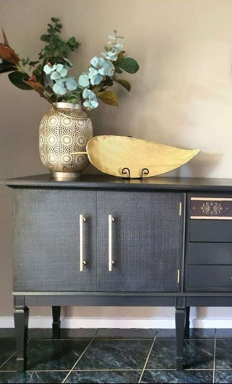 fourth_black.jpeg fourth_black.jpeg